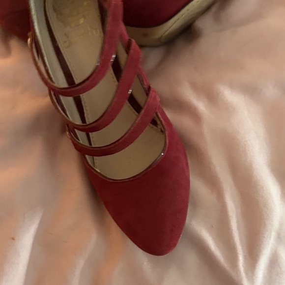 Vince Camuto Burgundy Strappy Heels - Picture 2 of 5